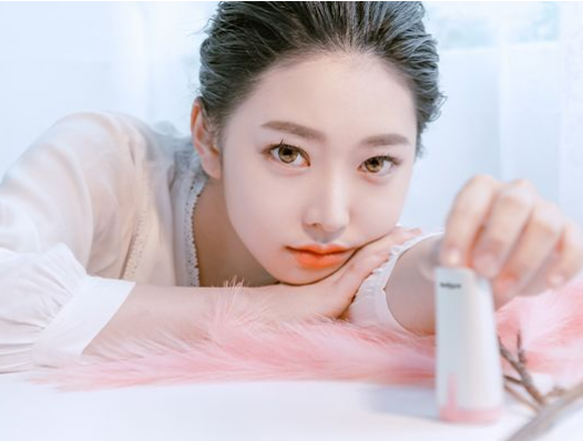 인시스 피부분석기 아나스킨이 와디즈에 선보였다. 