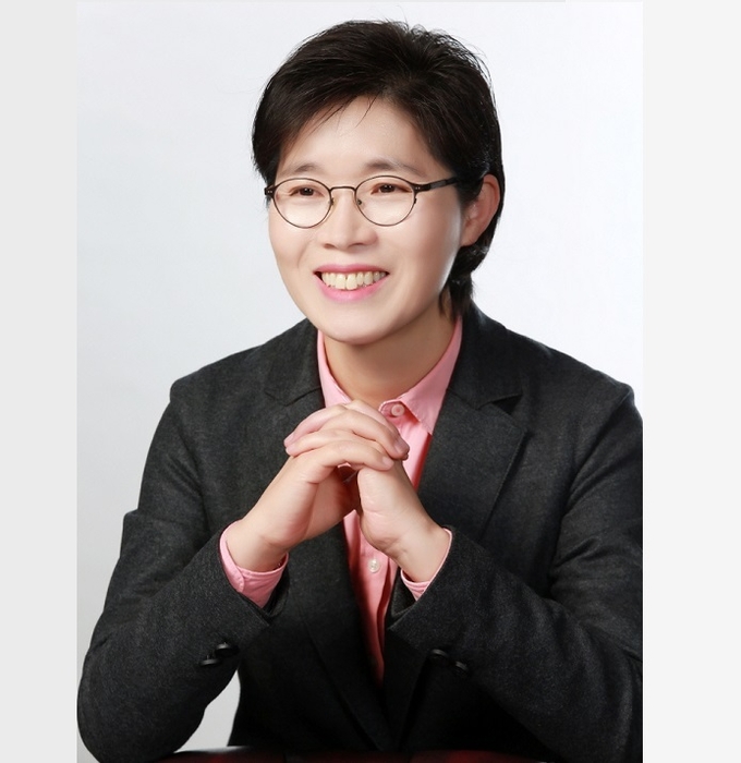 이정애 LG생활건강 사장이 해외사업 확대 지속과 글로벌 명품 뷰티 회사로서의 도약을 선언하는 올해 신년 메시지를 던졌다. 