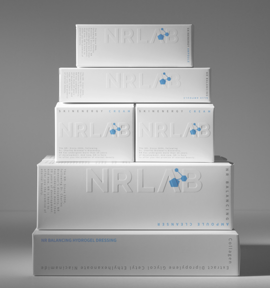 쥬베니스가 스킨케어 브랜드 ‘NR랩’을 선보였다. NR랩은 미국 찰스 브레너 박사가 개발한 항노화 성분 니코틴아마이드 리보사이드로 만들었다.