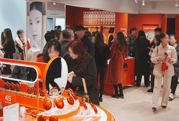 티르티르가 1월 12일까지 서울 성수동에서 운영한 ‘파인드 유어 티르티르’ 팝업매장.