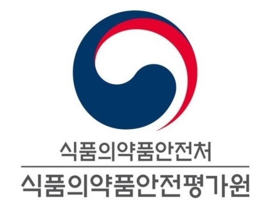 식품의약품안전평가원이 자체 개발한 동물대체시험법 ‘인체피부모델을 이용한 의료기기 피부자극시험법’이 국내 개발 동물대체시험법 가운데 최초로 ISO 국제표준 등재에 성공했다.<br>
