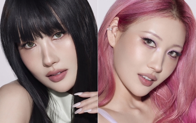 샬롯틸버리와 이사배가 선보인 여름 메이크업 룩 '서머 글로우 피버'(왼쪽)와 '쿨링 라벤더'(오른쪽).