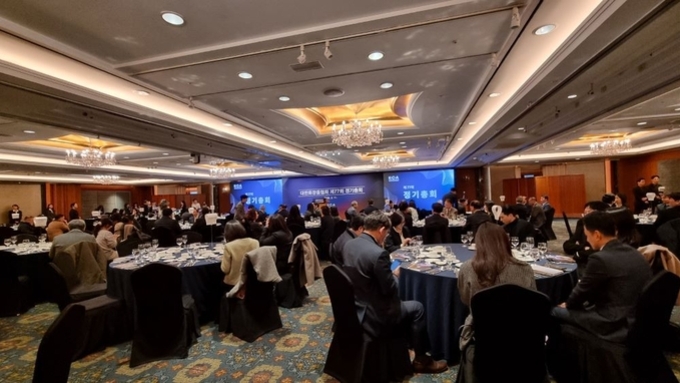 화장품협회 “과거 80년 넘어 미래 100년 설계위한 첫 걸음” <제 1신>