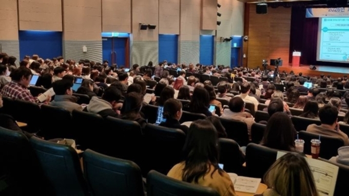 ‘안전성 평가 제도·e-라벨 제도·산업 경쟁력 강화 체계 구축’