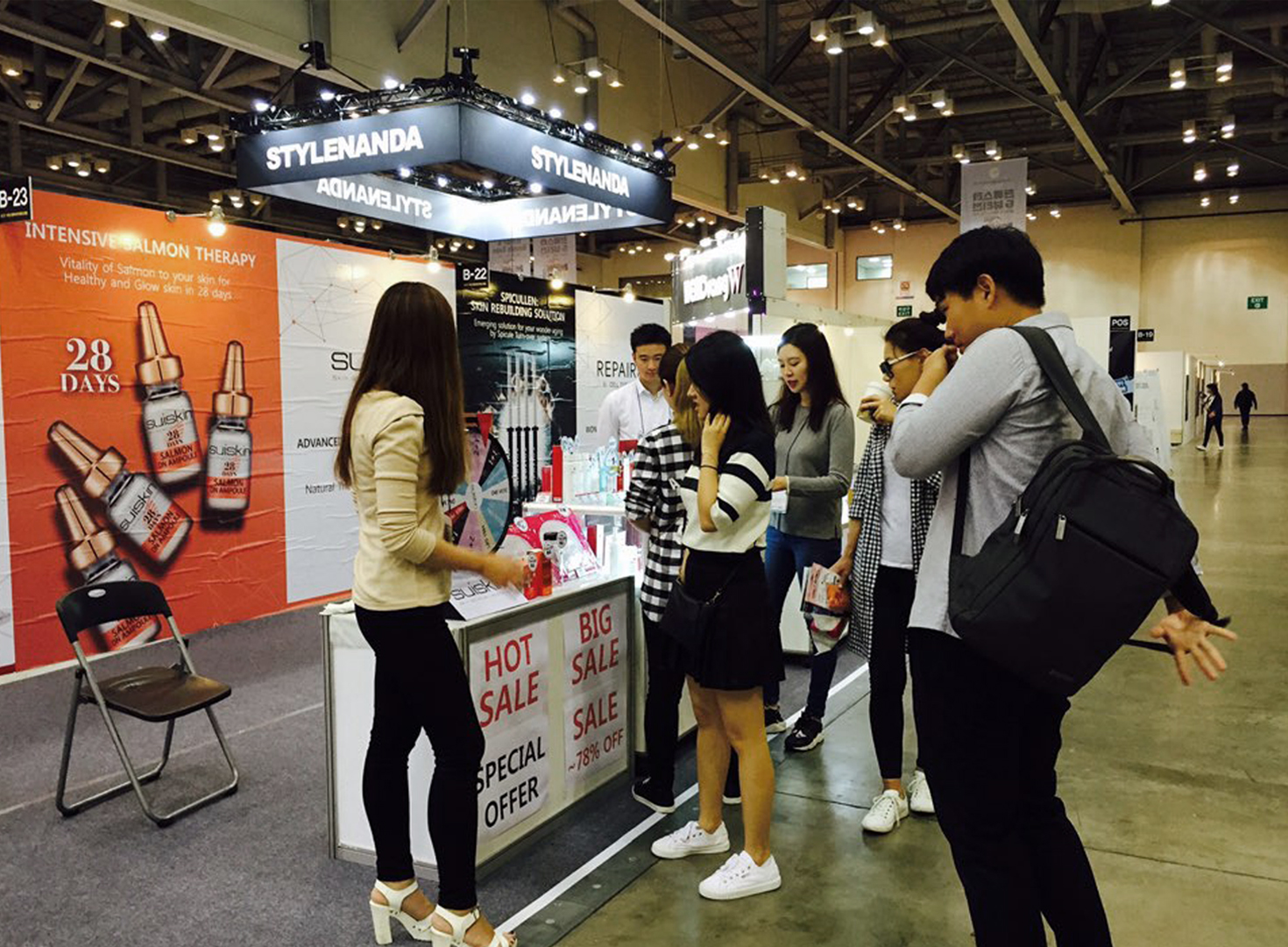 부산원아시아페스티벌 한류스타 뷰티전에 참가한 스위스킨