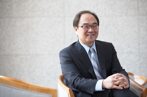 전현표 대덕랩코 대표는 지난달 29일 화장품 산업 발전 부분 보건복지부장관 표창을 수상했다.