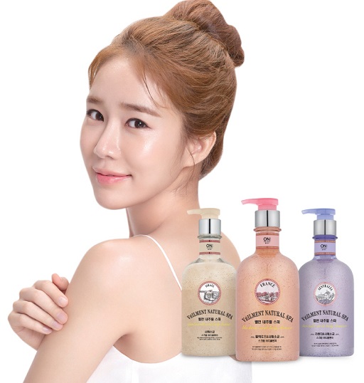 LG생활건강 토털 바디케어 브랜드 온더바디가 새 얼굴로 배우 유인나를 발탁, 리뉴얼 신제품 벨먼 내추럴 스파에 대한 마케팅 활동을 강화하고 나선다.