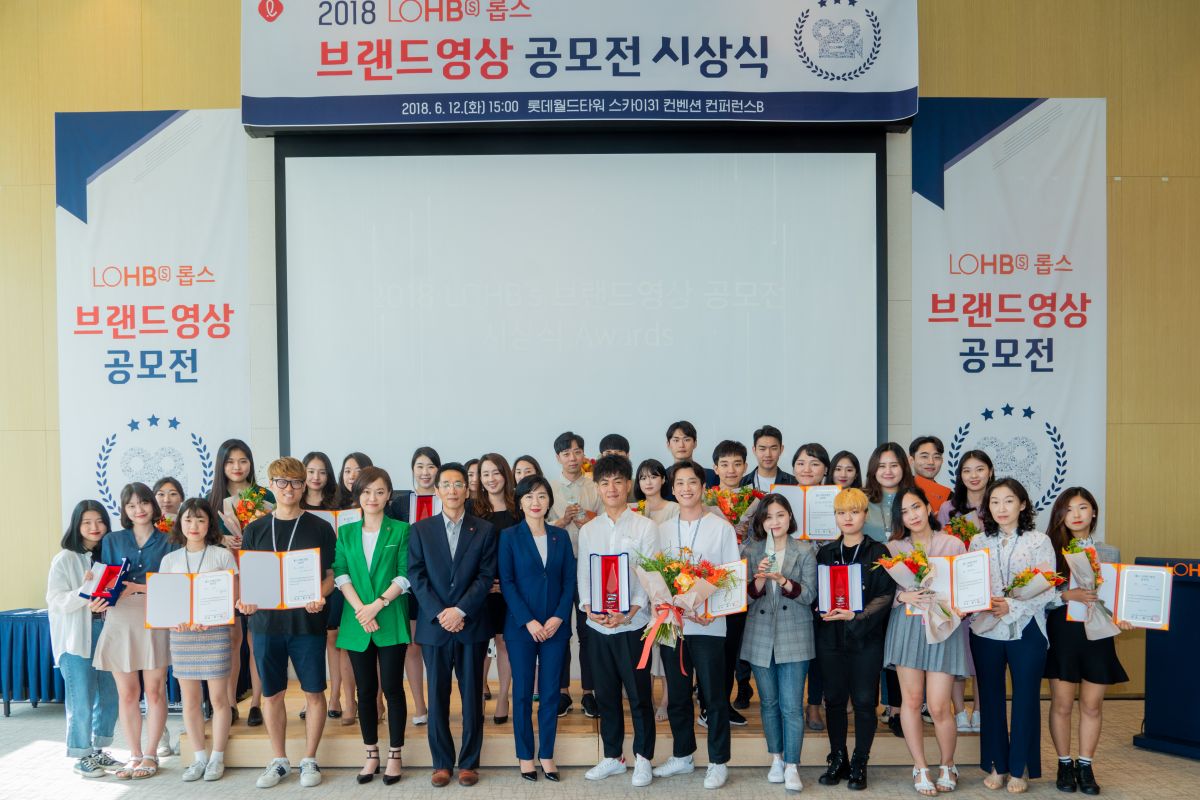 롭스는 지난 12일 서울 잠실월드타워에서 브랜드 공모전 시상식을 개최열고 상상돼지팀에게 대상을 수여했다.