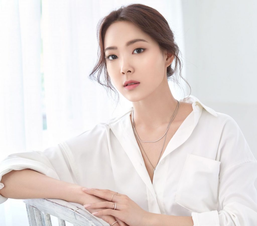 피지오겔이 하트시그널 2 김장미와 함께한 모먼츠 캠페인 영상을 공개했다.