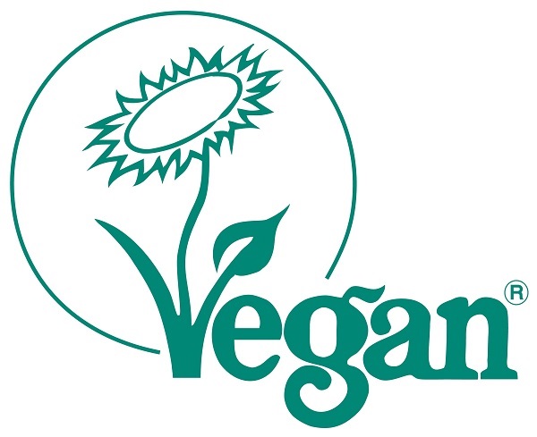 비건(Vegan)에 대한 개념이 전 세계적으로 확산하면서 화장품의 비건 트레이드 마크에 대한 관심이 커지고 있다. 영국 비건협회가 부여하는 비건 트레이드 마크.