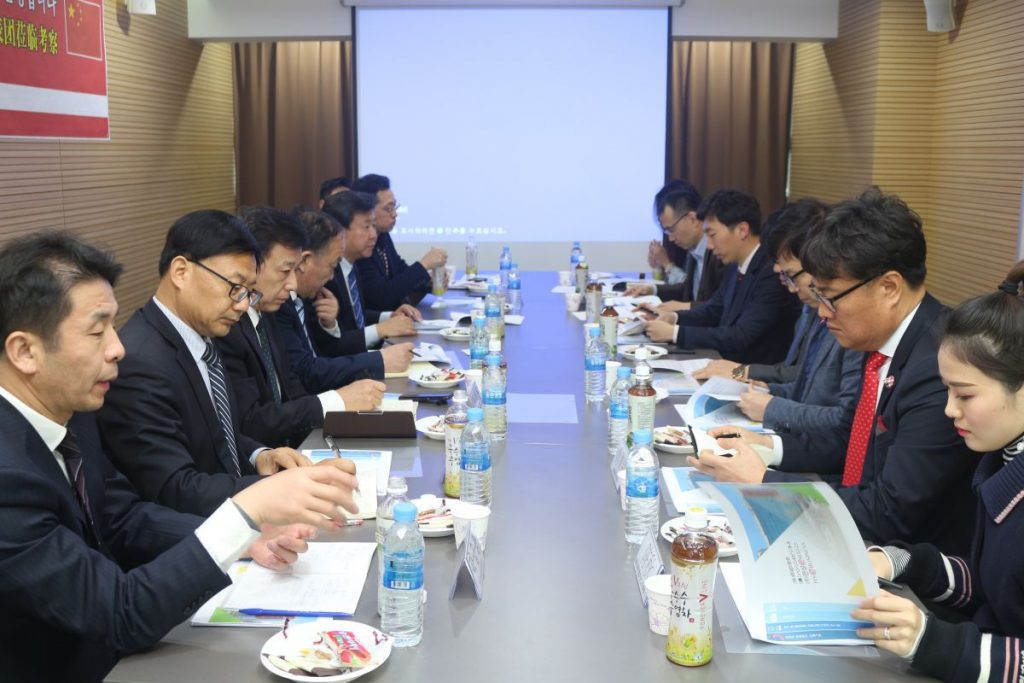 한성이비지니스가 지난 3월 30일 중국 산둥성 빈조우시 정부 관계자와 기업인 등으로 구성된 경제무역활동대표단을 초청해 업무 협약을 맺었다.